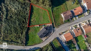 Land for sale in Santa Maria da Feira, Portugal — €60,000