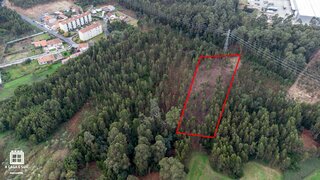 Land for sale in Santa Maria da Feira, Portugal — €40,000
