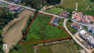 Land for sale in Santa Maria da Feira, Portugal — €88,500