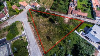 Land for sale in Santa Maria da Feira, Portugal — €150,000