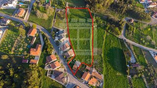 Land for sale in Santa Maria da Feira, Portugal — €250,000