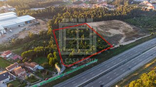 Land for sale in Santa Maria da Feira, Portugal — €829,000