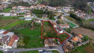 Land for sale in Santa Maria da Feira, Portugal — €170,000