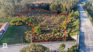 Land for sale in Ovar, Portugal — €119,500