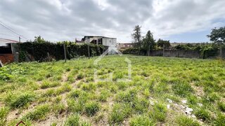 Terreno · 610 m² · 70 000 €