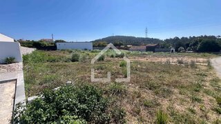 Terreno em Santa Maria da Feira · 2097 m² · 195 000 €