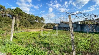 Terreno em Santa Maria da Feira · 550 m² · 49 500 €