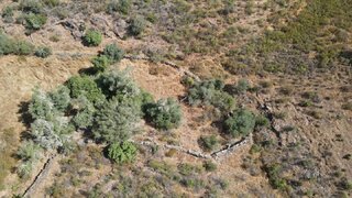 Terreno · 840 m² · 2400 €