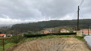Terreno em Vila Real · 1000 m² · 90 000 €
