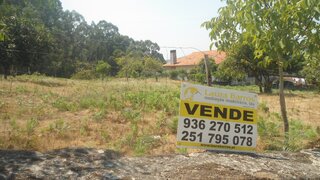 Land for sale in Vila Nova de Cerveira, Portugal — €50,000