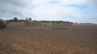 Land for sale in Torres Vedras, Portugal — €240,000