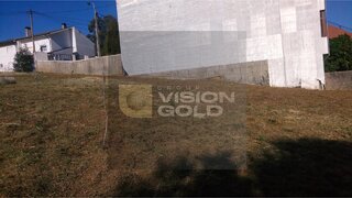 Terreno em Vila Nova de Gaia · 835 m² · 135 000 €