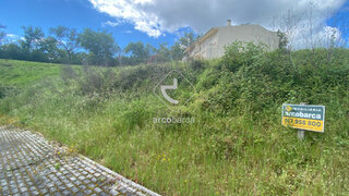 Land for sale in Arcos de Valdevez, Portugal — €75,000