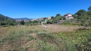 Terreno em Ponte de Lima · 802 m² · 67 500 €