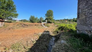 Terreno em Arcos de Valdevez · 1000 m² · 39 000 €