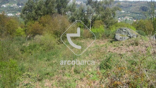 Land for sale in Arcos de Valdevez, Portugal — €38,000