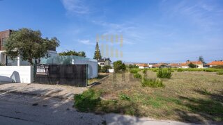Terreno em Alcobaça · 1470 m² · 70 000 €