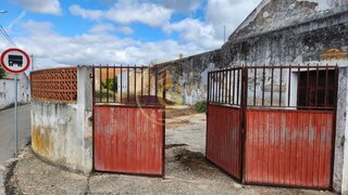 Land for sale in Alpiarça, Portugal — €60,000
