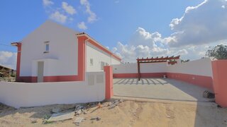 Terreno · 131 m² · 280 000 €
