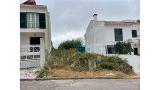 Land for sale in Sesimbra, Portugal — €67,000