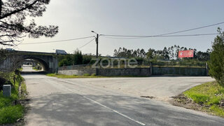 Terreno · 10 359 m² · 375 740 €