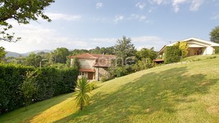 Land for sale in Póvoa de Lanhoso, Portugal — €289,000