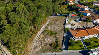 Land for sale in Fafe, Portugal — €132,500