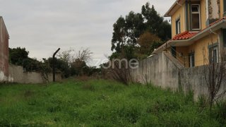 Terreno em Oliveira do Bairro · 360 m² · 15 000 €