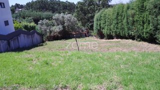 Terreno em Mealhada · 550 m² · 37 000 €