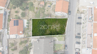 Terreno em Oliveira de Azeméis · 628 m² · 69 000 €