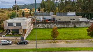 Terreno · 273 m² · 49 000 €