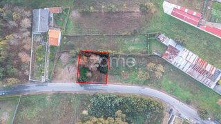 Terreno · 707 m² · 97 000 €