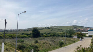 Terreno em Sintra · 5297 m² · 1 100 000 €