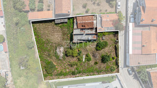 Land for sale in Vila Nova de Gaia, Portugal — €500,000