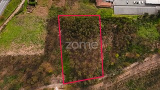 Land for sale in Vila Nova de Famalicão, Portugal — €350,000