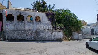Land for sale in Amadora, Portugal — €550,000