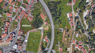 Land for sale in Oliveira de Azeméis, Portugal — €435,000