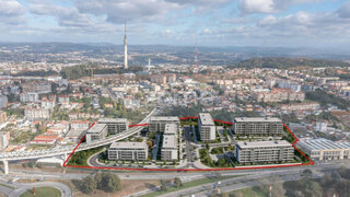 Land for sale in Vila Nova de Gaia, Portugal — €35,000,000