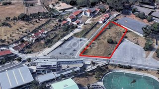 Land for sale in Loures, Portugal — €890,000