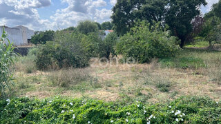 Terreno · 900 m² · 51 350 €