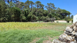 Terreno em Sintra · 4040 m² · 375 000 €