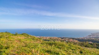Land for sale in Santa Cruz, Portugal — €75,000
