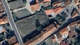 Terreno · 1962 m² · 80 000 €