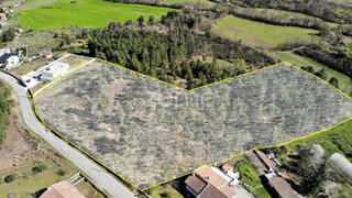 Land for sale in Chaves, Portugal — €395,000