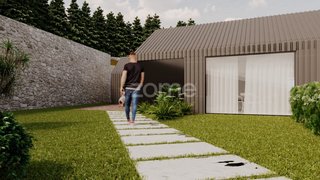 Land for sale in Póvoa de Lanhoso, Portugal — €80,000