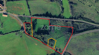 Terreno em Sintra · 7960 m² · 56 900 €