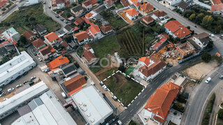 Land for sale in Felgueiras, Portugal — €75,000