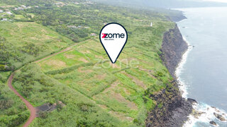 Land for sale in Horta, Portugal — €335,000