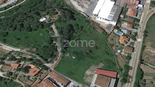 Terreno em Vila Real · 8400 m² · 1 400 000 €