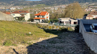 Land for sale in Chaves, Portugal — €69,000